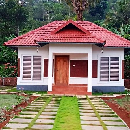 Himani Heritage Resorts, Formerly Camp Nishani Holidays Madikeri Zewnętrze zdjęcie